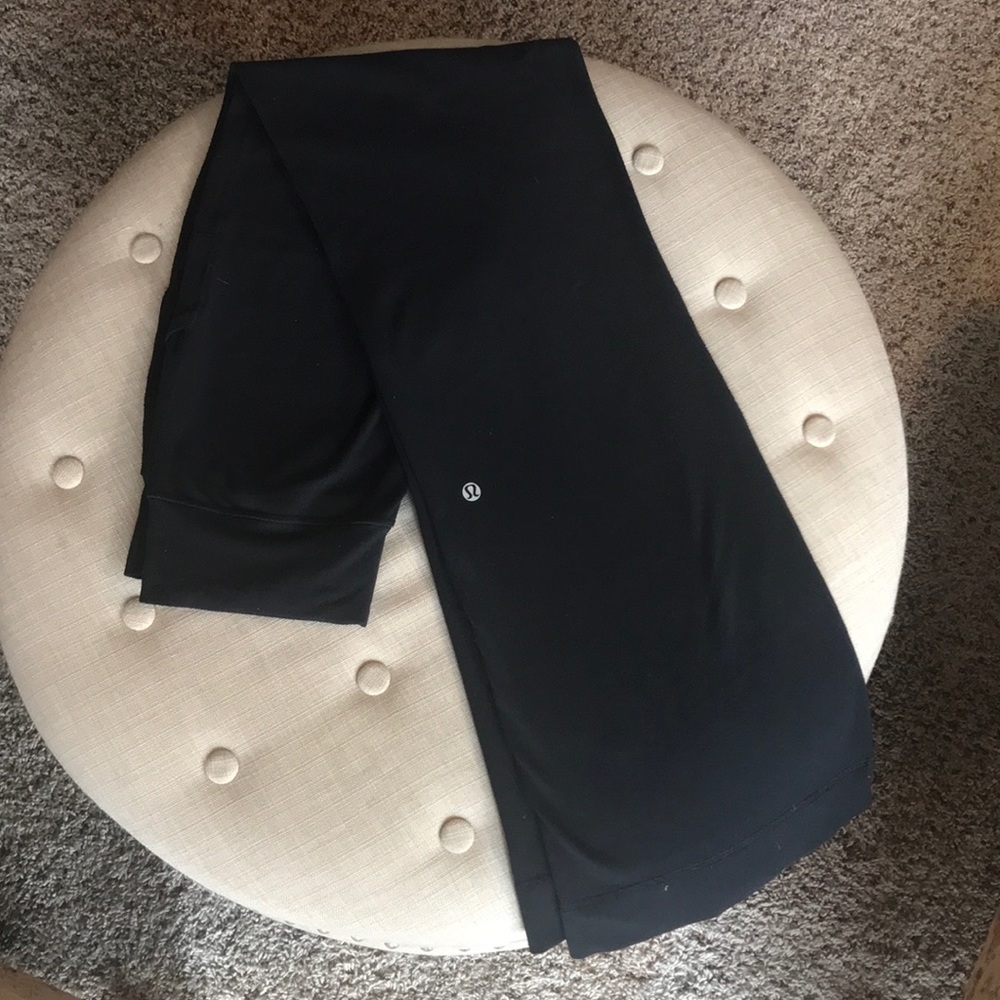 Lululemon groove pant.